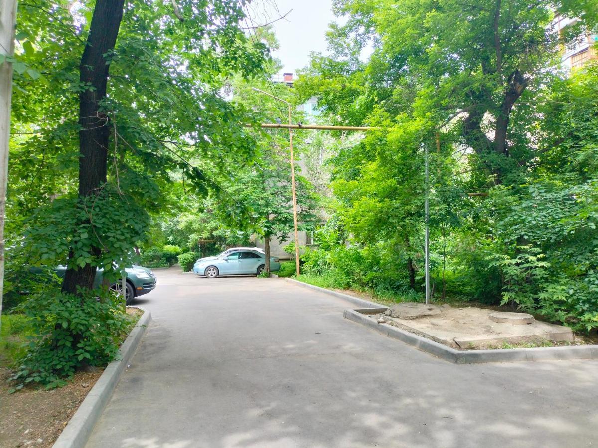 Квартира Рядом Арбата, Гоголя 92 Almatı Dış mekan fotoğraf